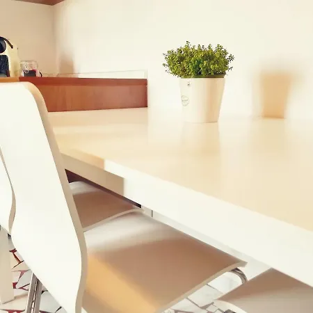 Appartement Cincin House *